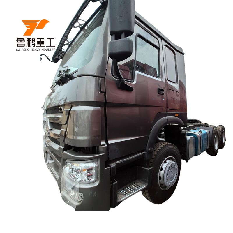 Low Mileage Second Hand Sinotruk Howo 371HP Truck Tractor